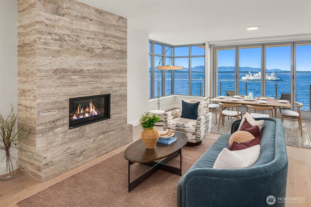 Photo of 1250 Alki Avenue SW #5A, Seattle, WA 98116 (MLS # 2482280)