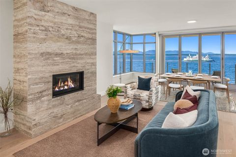 Photo of 1250 Alki Avenue SW #5A, Seattle, WA 98116 (MLS # 2482280)