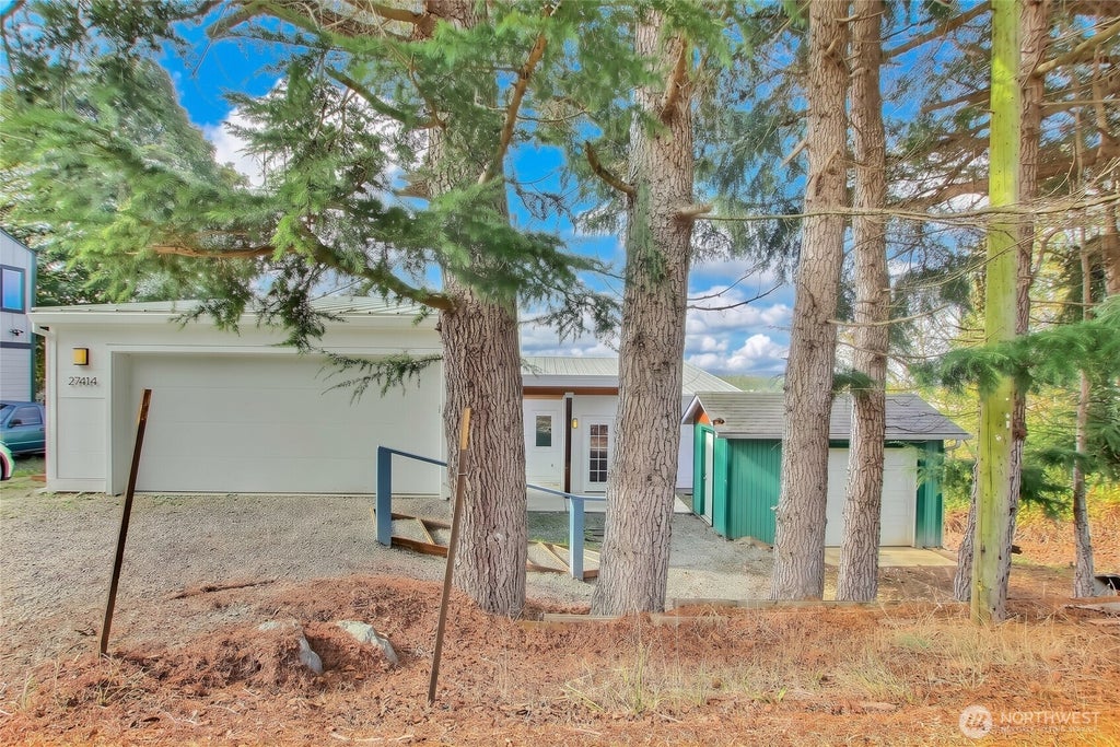 Photo of 27414 Pioneer Hwy, Stanwood, WA 98292 (MLS # 2590004)