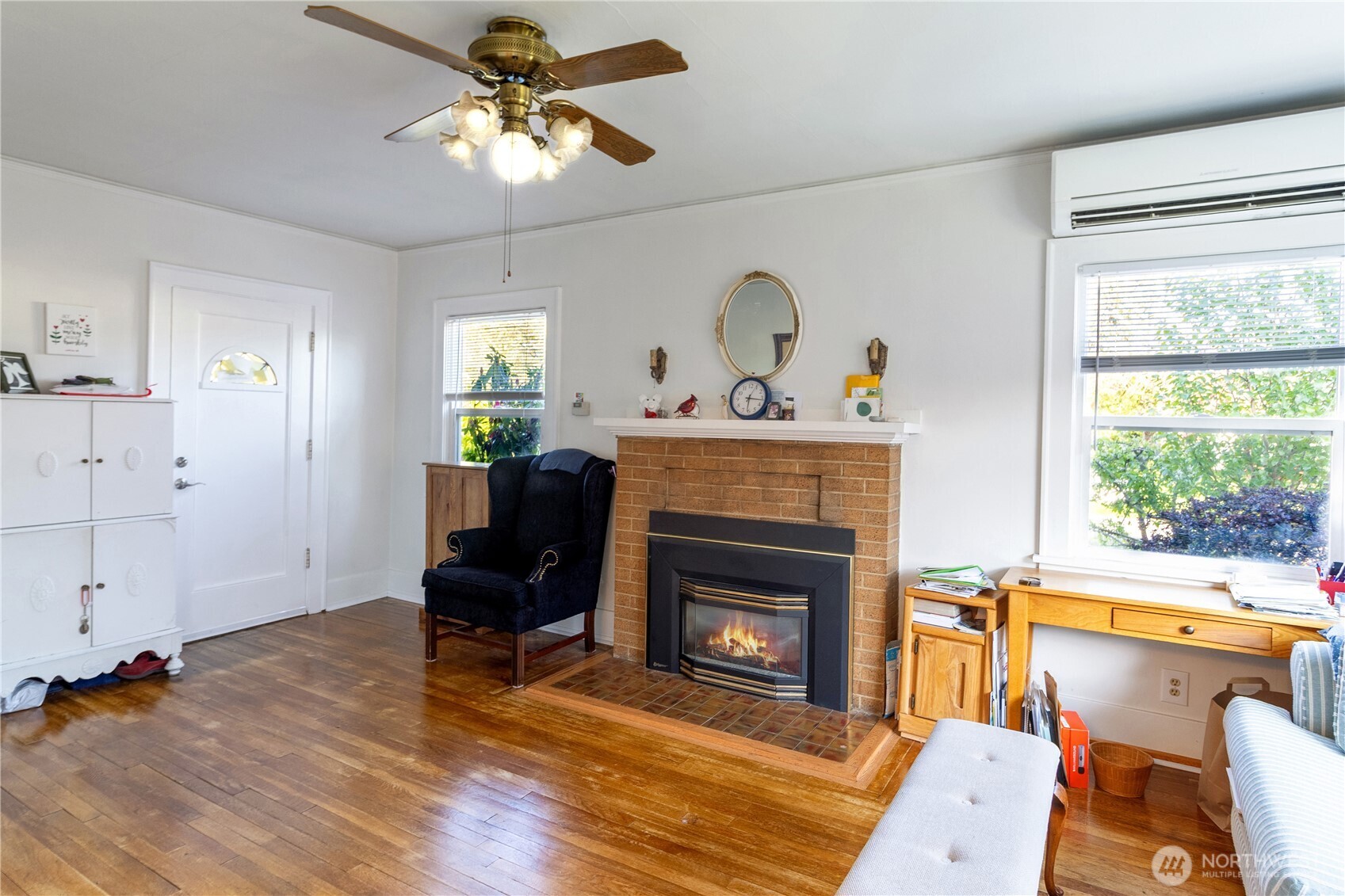 2717 Walnut Street