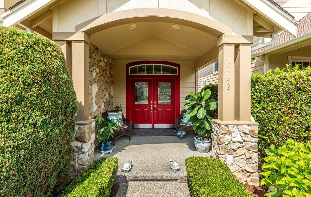Photo of 16442 SE 166th Terrace, Renton, WA 98058 (MLS # 2473539)