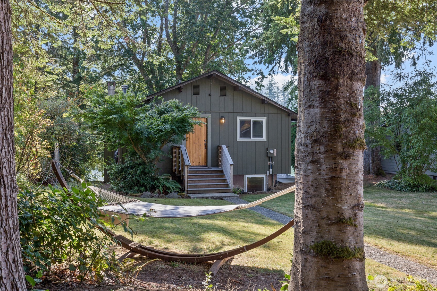 137 Lake Rd