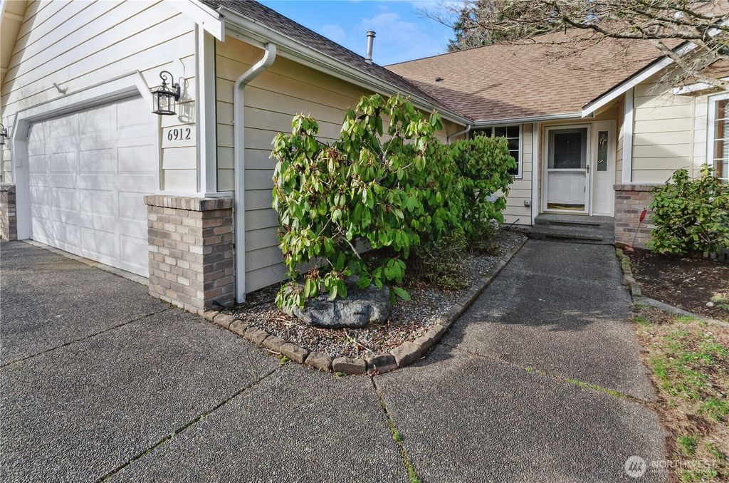 Photo of 6912 15th Avenue SE, Lacey, WA 98503 (MLS # 2485348)