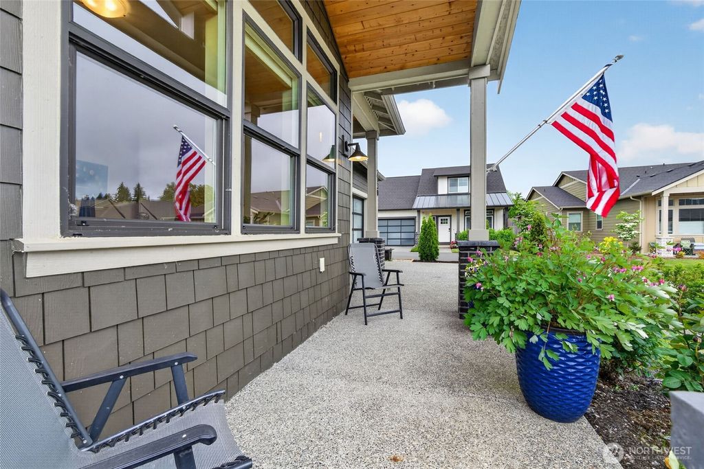 Photo of 2130 5th Place, Snohomish, WA 98290 (MLS # 2525672)