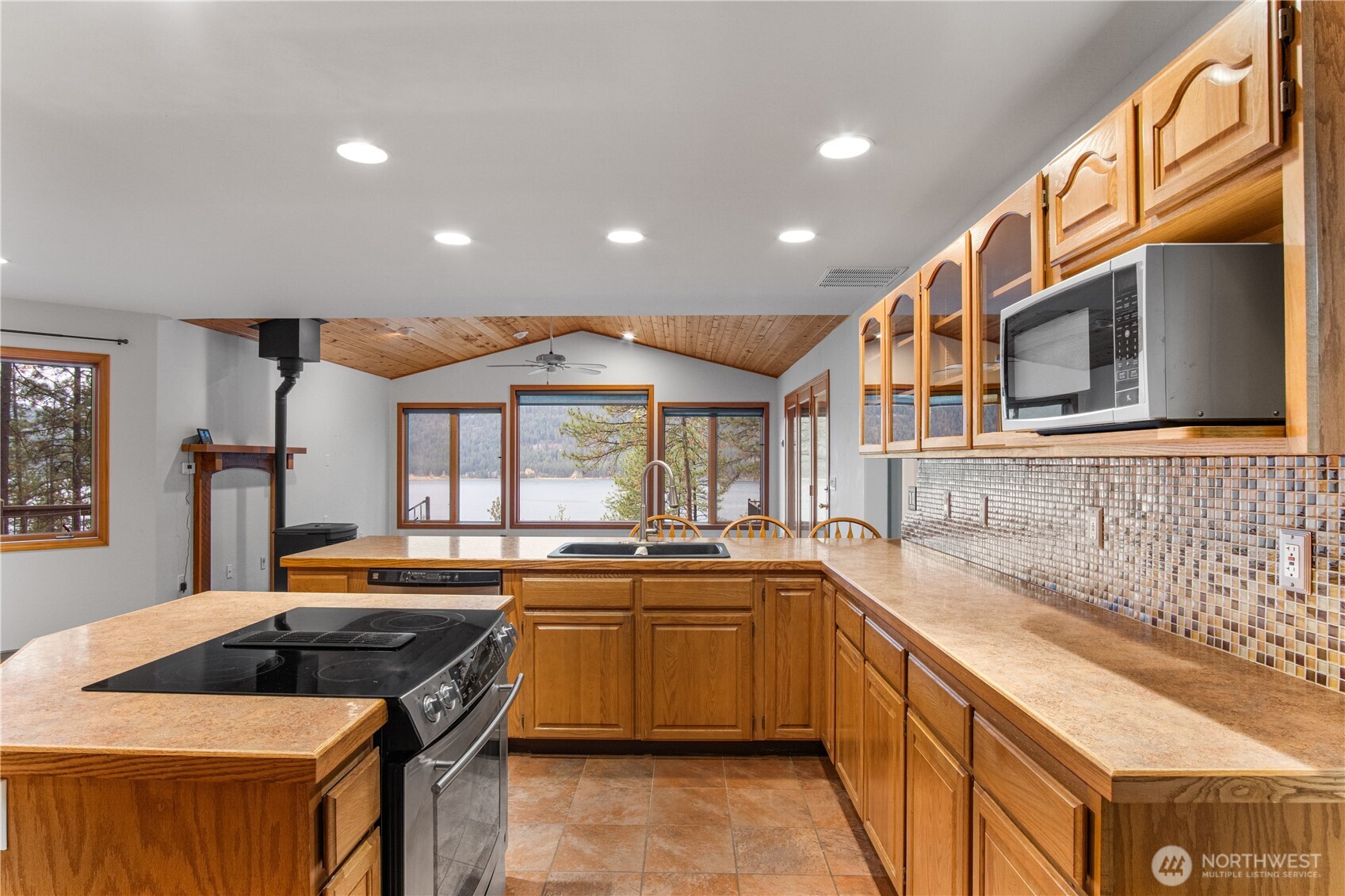 2378 Eagle River Way