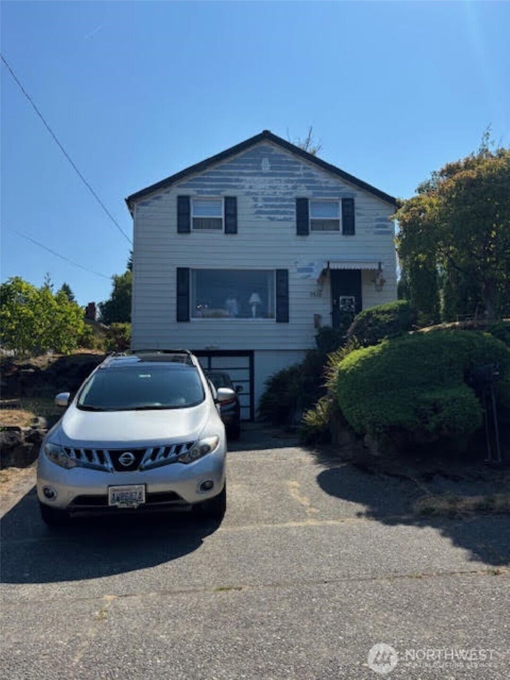 Photo of 7510 26th Avenue NE, Seattle, WA 98115 (MLS # 2590471)