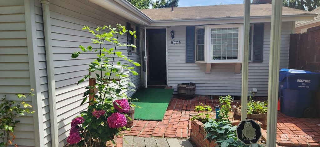 Photo of 8628 55th Avenue S, Seattle, WA 98118 (MLS # 2262567)