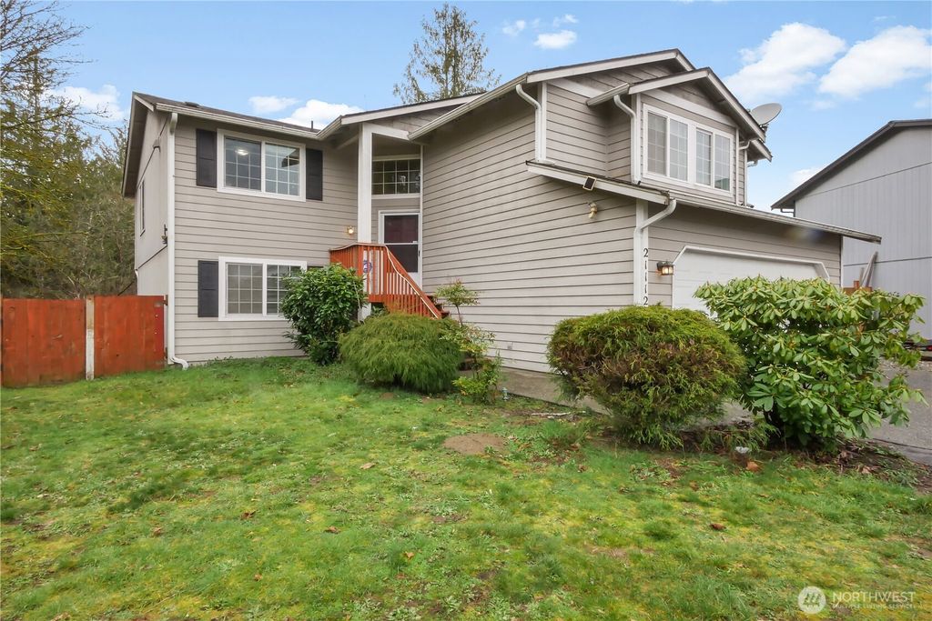 Photo of 21112 55th Avenue Ct E, Spanaway, WA 98387 (MLS # 2495074)