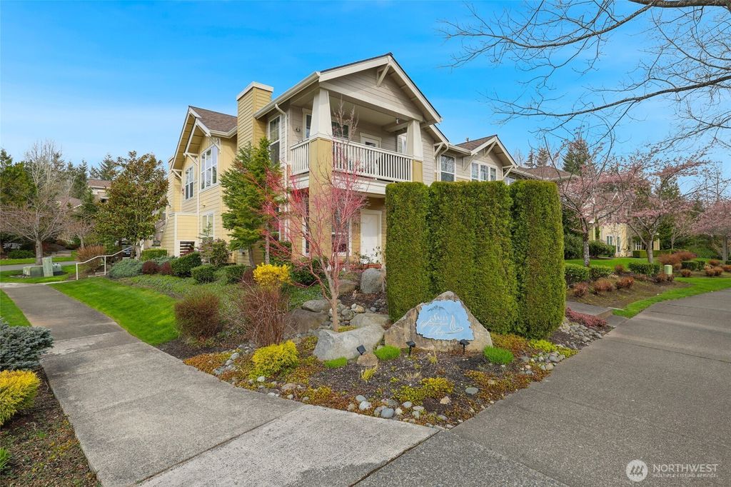 Photo of 7719 Fairway Avenue SE #203, Snoqualmie, WA 98065 (MLS # 2352082)