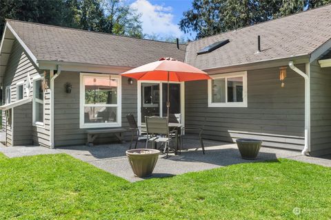 A home in Camano Island