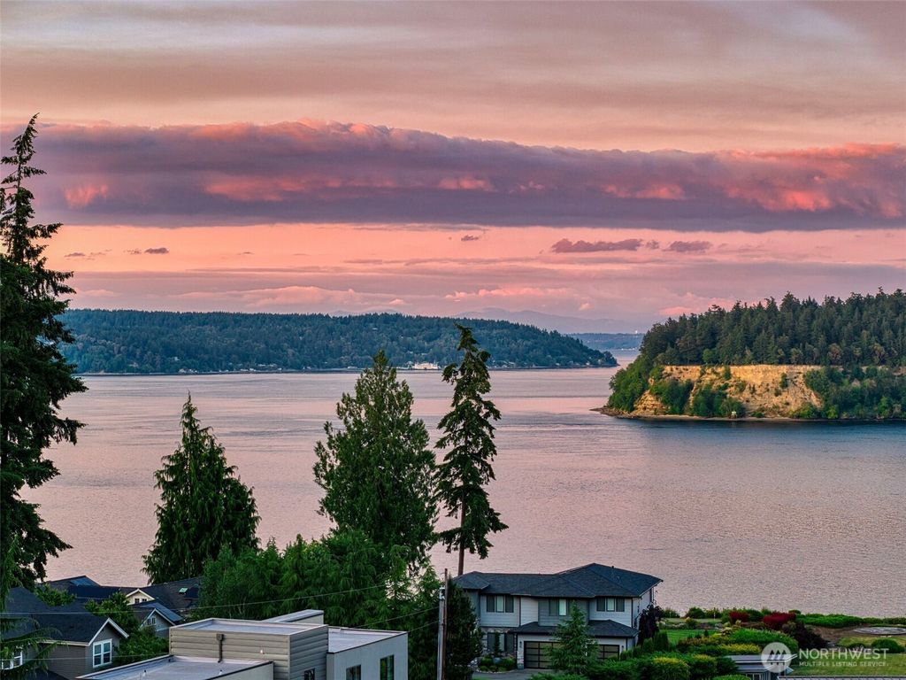 Photo of 5818 Reid Drive NW, Gig Harbor, WA 98335 (MLS # 2532478)