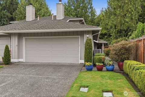 Photo of 1824 Mill Pointe Drive SE, Mill Creek, WA 98012 (MLS # 2568044)