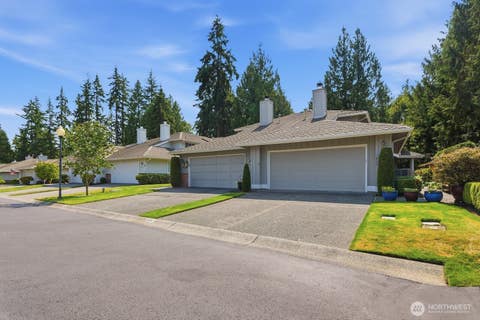 Photo of 1824 Mill Pointe Drive SE, Mill Creek, WA 98012 (MLS # 2568044)