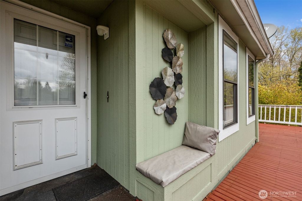 Photo of 17373 Woodcrest Drive NE, Bothell, WA 98011 (MLS # 2523702)