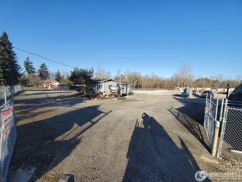 Photo of 8315 Waller Road E, Tacoma, WA 98443 (MLS # 2452440)