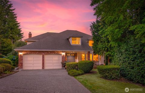 Photo of 18414 135th Place SE, Renton, WA 98058 (MLS # 2424218)