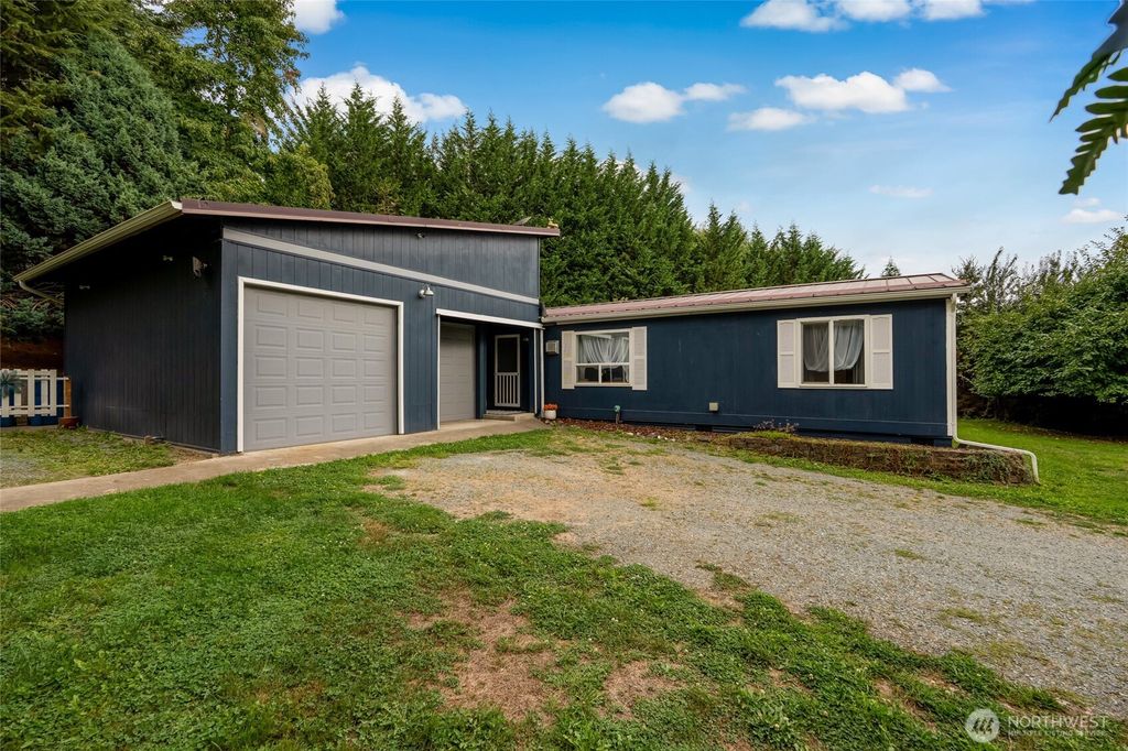 Photo of 32508 124th Street SE, Sultan, WA 98294 (MLS # 2433372)