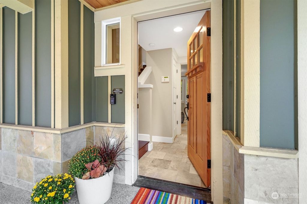 Photo of 6309 Phinney Avenue N #B, Seattle, WA 98103 (MLS # 2154811)