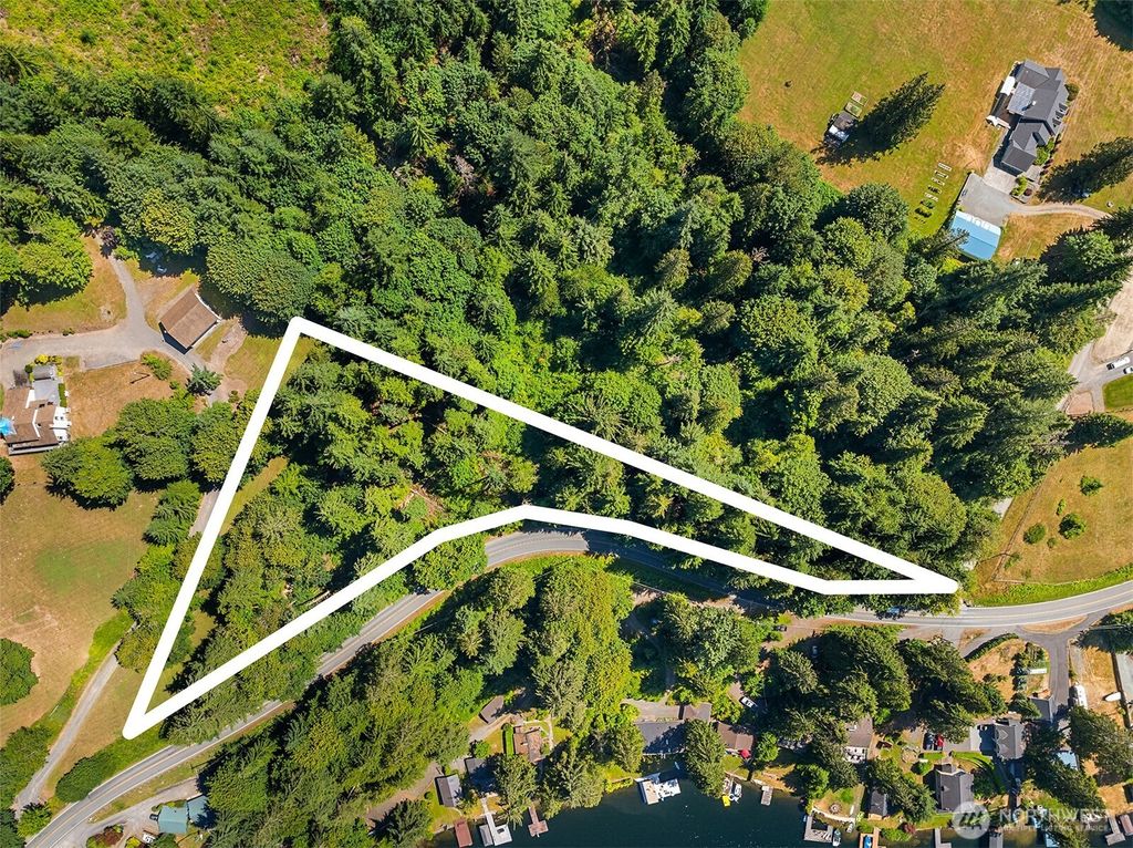Photo of 2303 S Lake Roesiger Road, Snohomish, WA 98290 (MLS # 2412105)