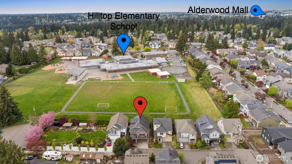 Photo of 20420 5th Avenue W, Lynnwood, WA 98036 (MLS # 2510169)