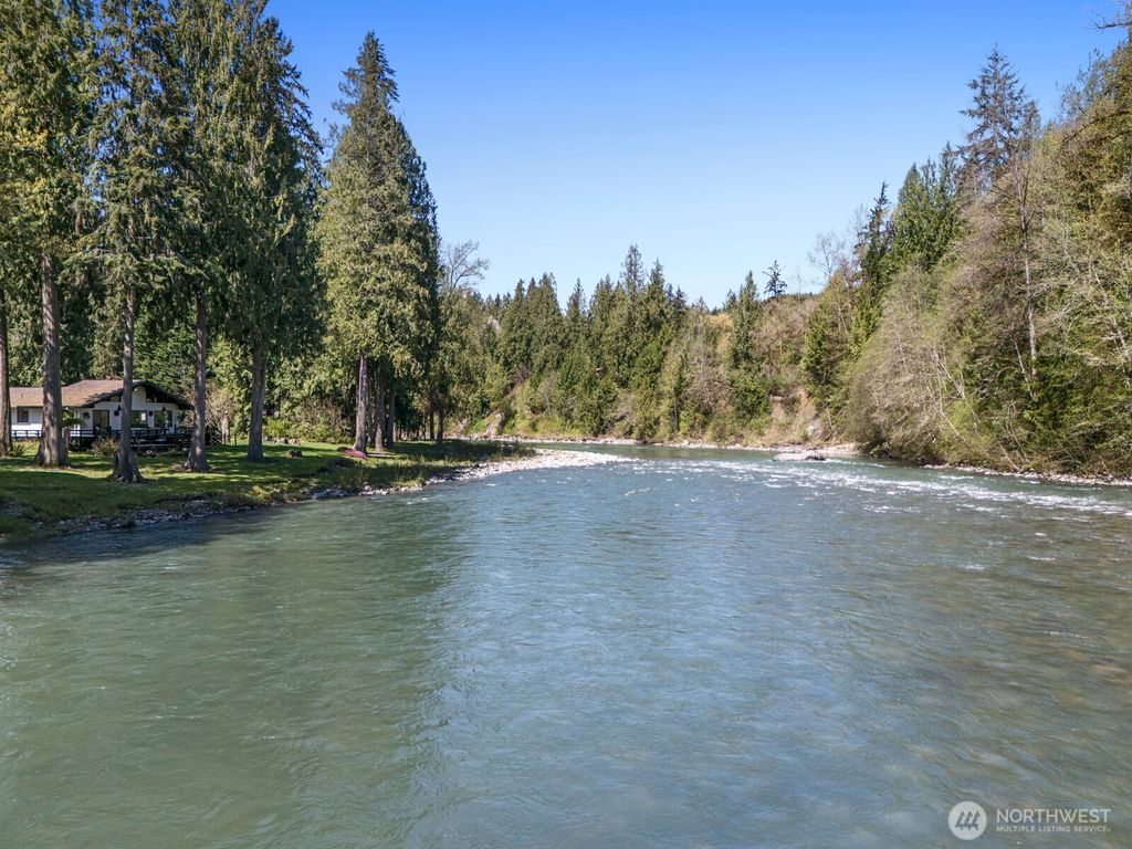 Photo of 11423 184th Drive NE, Granite Falls, WA 98252 (MLS # 2360146)