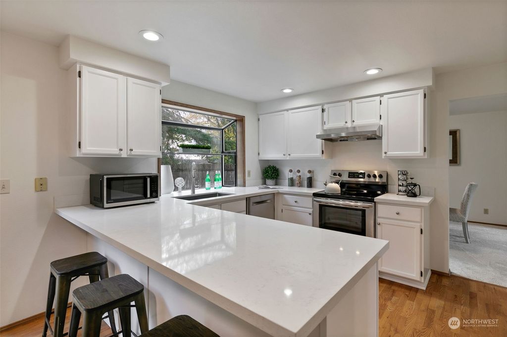 Photo of 22501 NE 9th Drive, Sammamish, WA 98074 (MLS # 2169706)