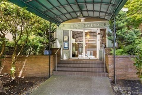 Photo of 1800 Taylor Avenue N #1, Seattle, WA 98109 (MLS # 2417950)
