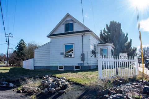 Photo of 100 D Street, Endicott, WA 99125 (MLS # 2483187)