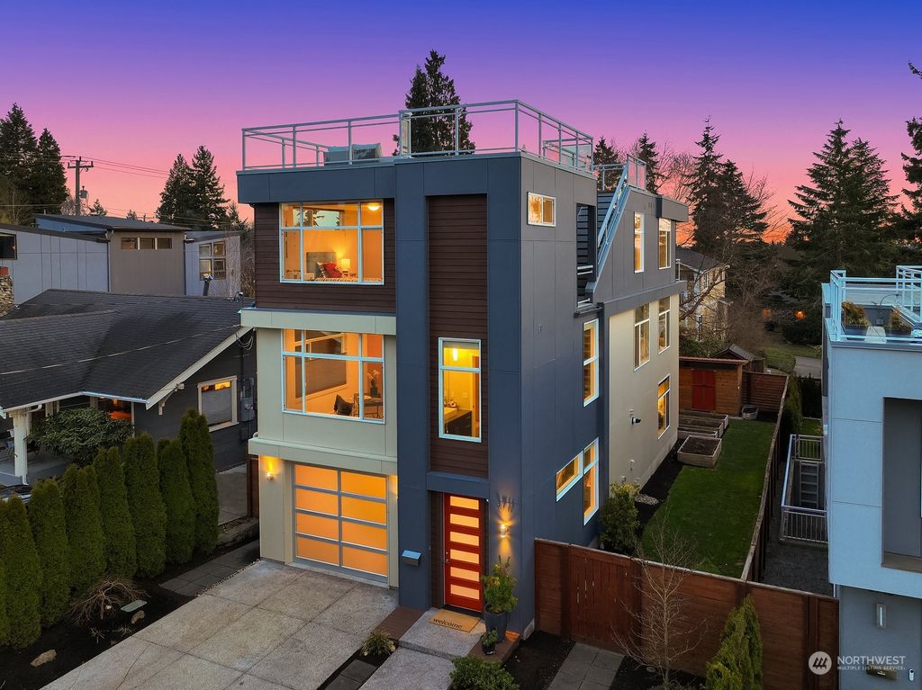 Photo of 3711 SW Austin Street, Seattle, WA 98126 (MLS # 2031653)