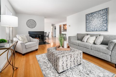 Photo of 410 W Roy Street #E101, Seattle, WA 98119 (MLS # 2409179)