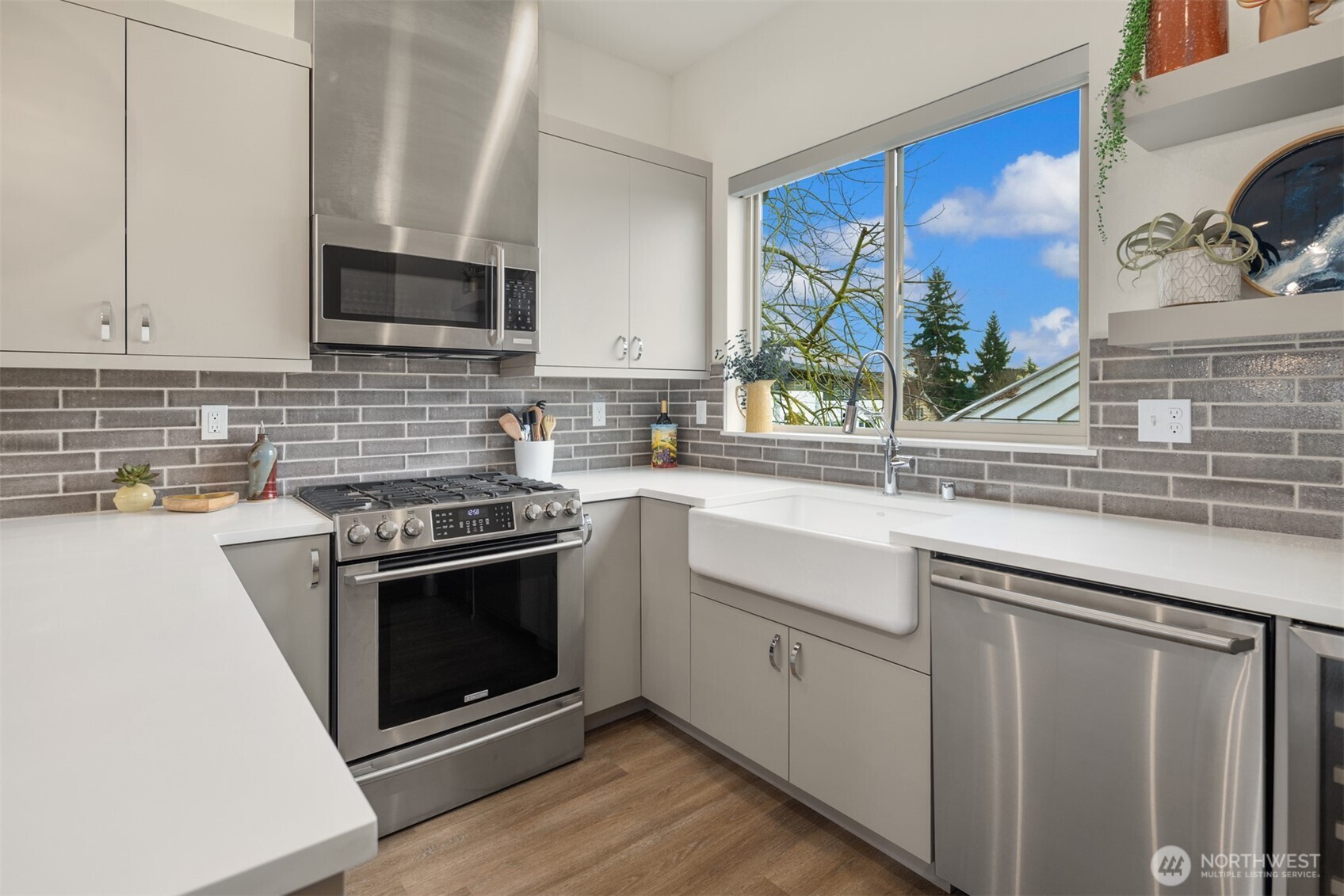 2605 NW 64th Street