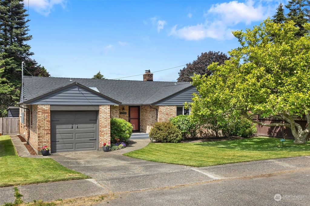 Photo of 12539 11th Avenue NW, Seattle, WA 98177 (MLS # 2246574)