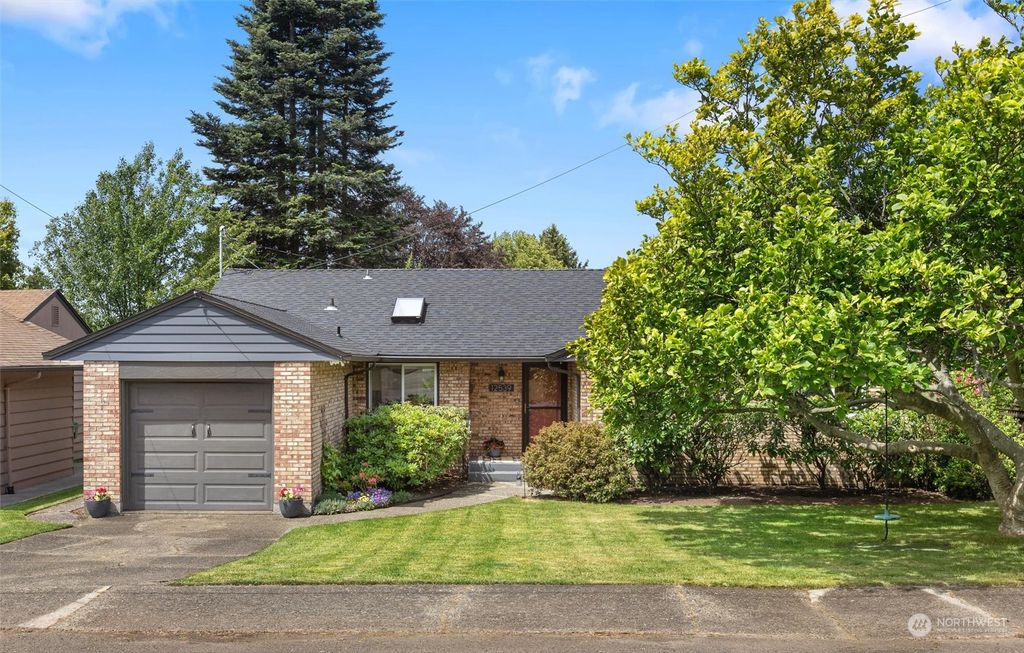 Photo of 12539 11th Avenue NW, Seattle, WA 98177 (MLS # 2246574)