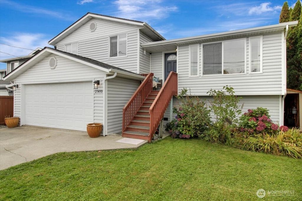 Photo of 27410 100th Avenue NW, Stanwood, WA 98292 (MLS # 2445325)