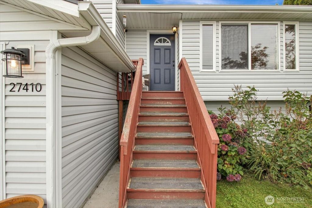 Photo of 27410 100th Avenue NW, Stanwood, WA 98292 (MLS # 2445325)