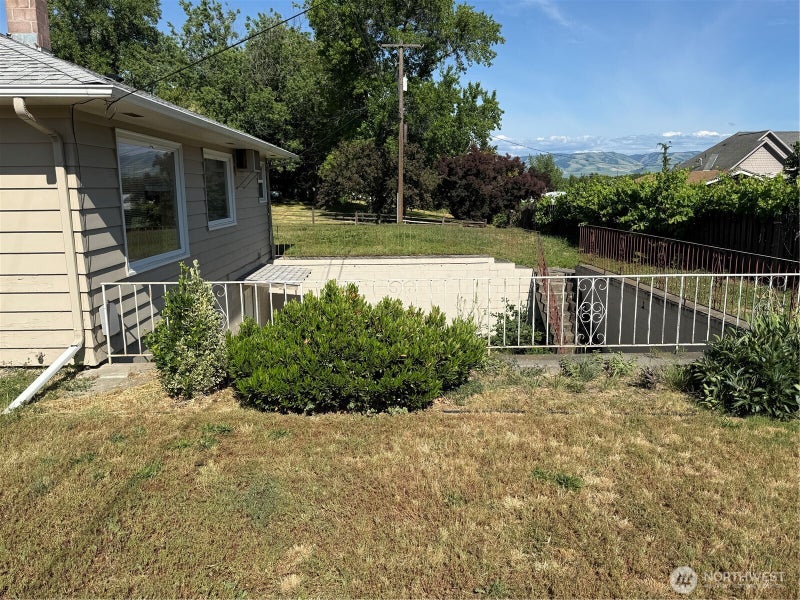 1413 SE Central Avenue