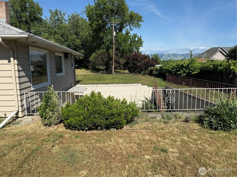 1413 SE Central Avenue
