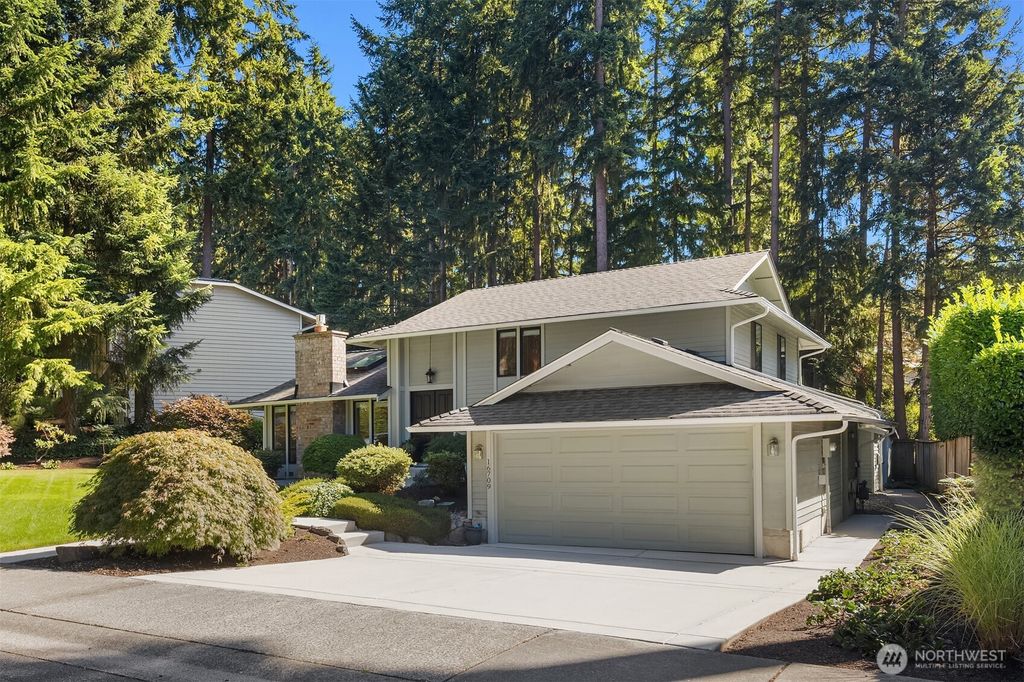 Photo of 16709 NE 102 Place, Redmond, WA 98052 (MLS # 2439158)