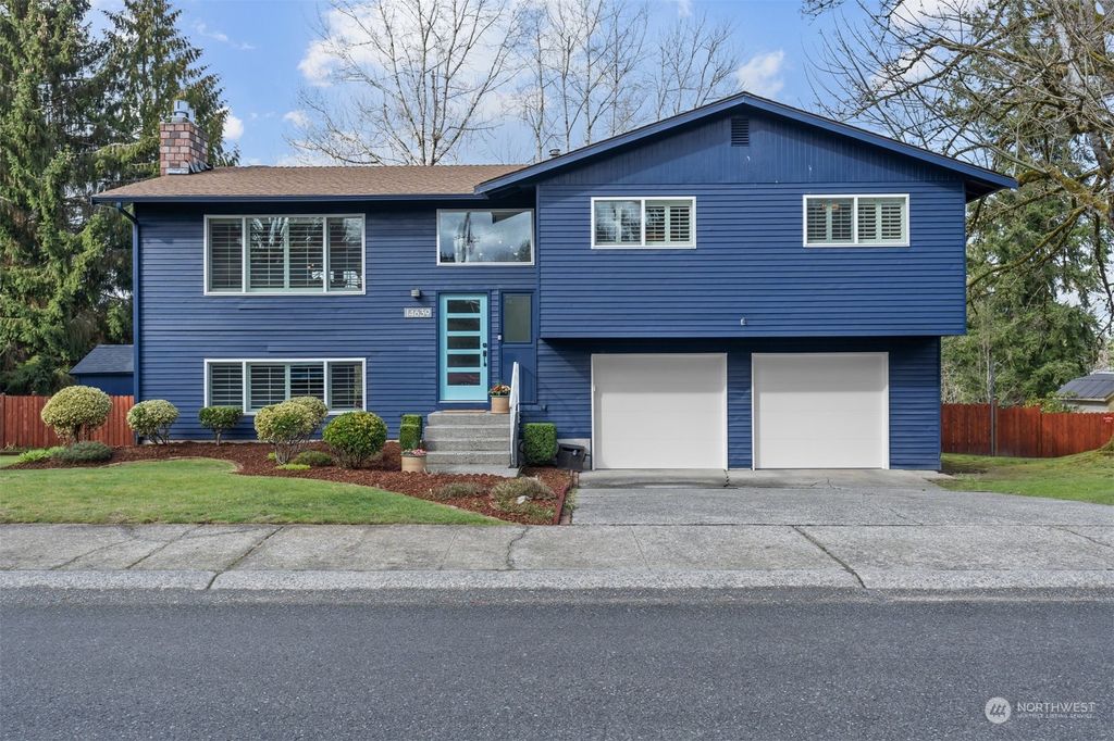Photo of 14639 128th Avenue NE, Woodinville, WA 98072 (MLS # 2047529)