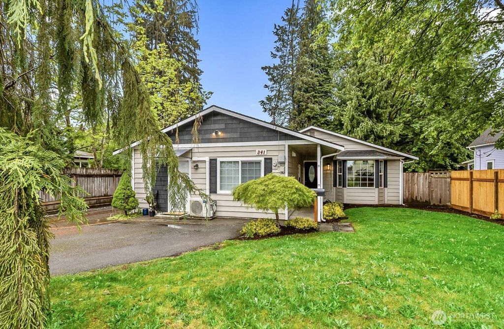 Photo of 341 S Lewis Street, Monroe, WA 98272 (MLS # 2527032)