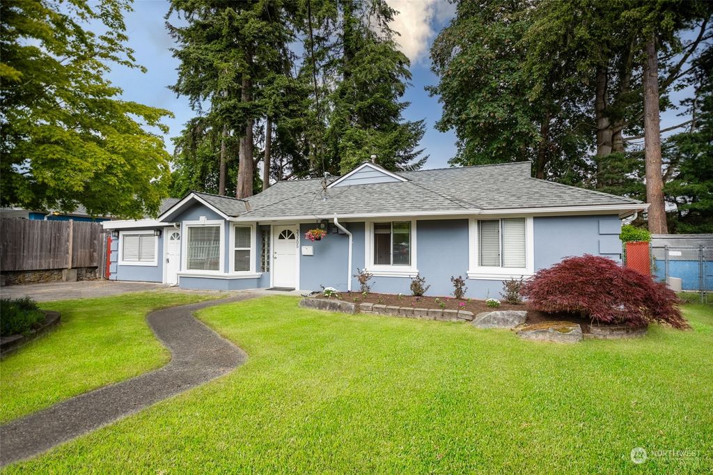 Photo of 23205 51st Avenue W, Mountlake Terrace, WA 98043 (MLS # 2251483)