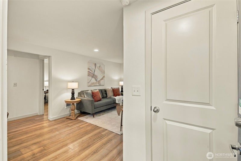 14006 NE 181st Place B205
