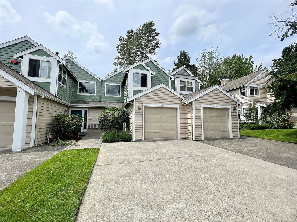 Photo of 9007 158th Place NE #2504, Redmond, WA 98052 (MLS # 1949116)