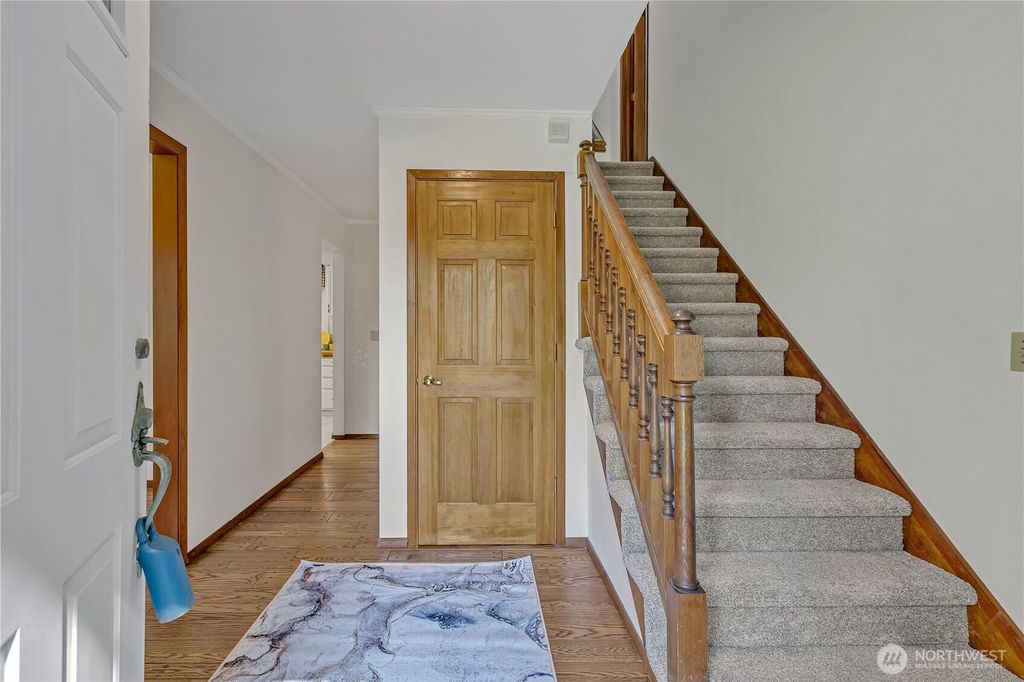 Photo of 21106 SE 258th Street, Maple Valley, WA 98038 (MLS # 2365139)