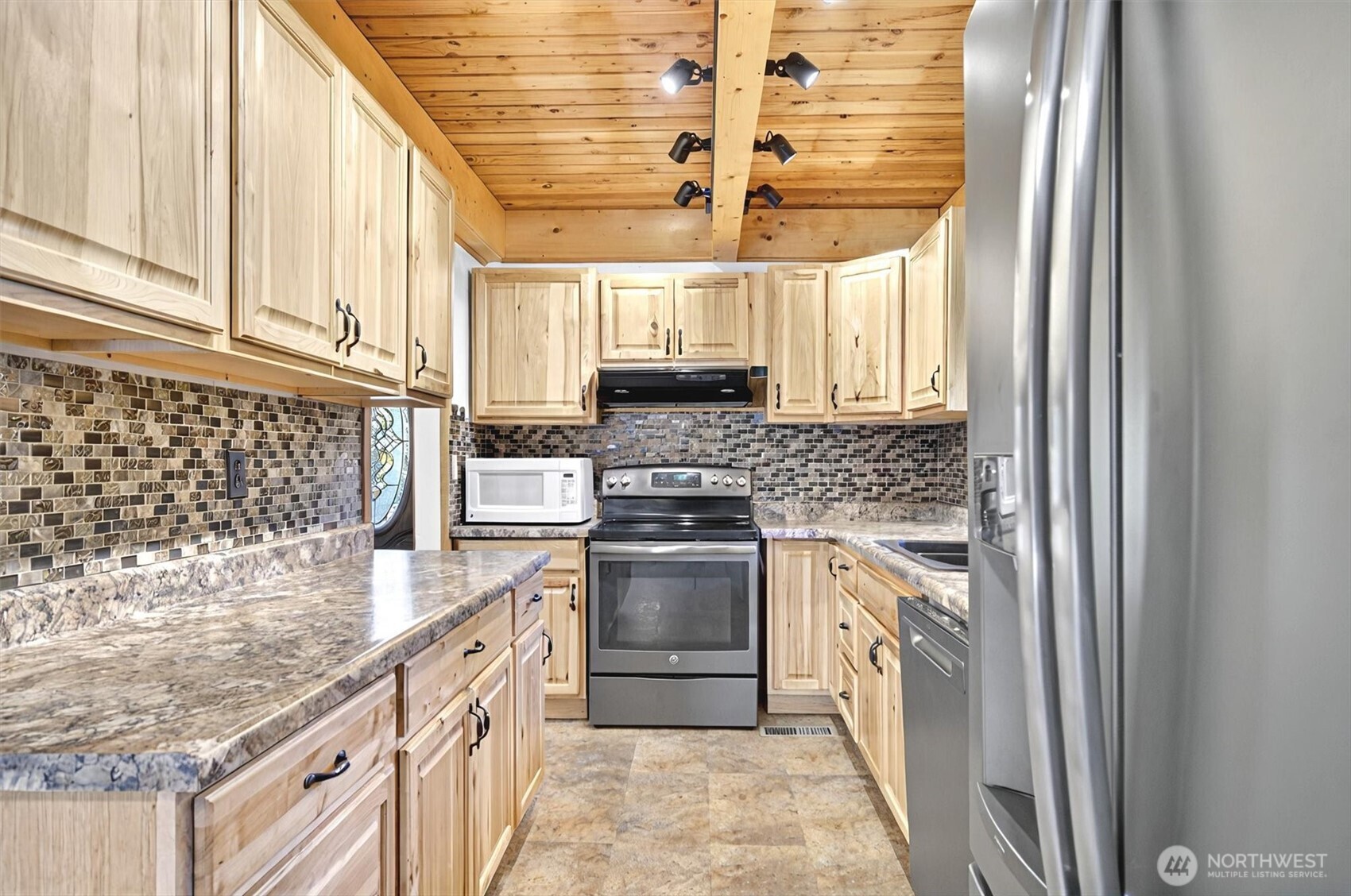 130 Chief Kiona Rd
