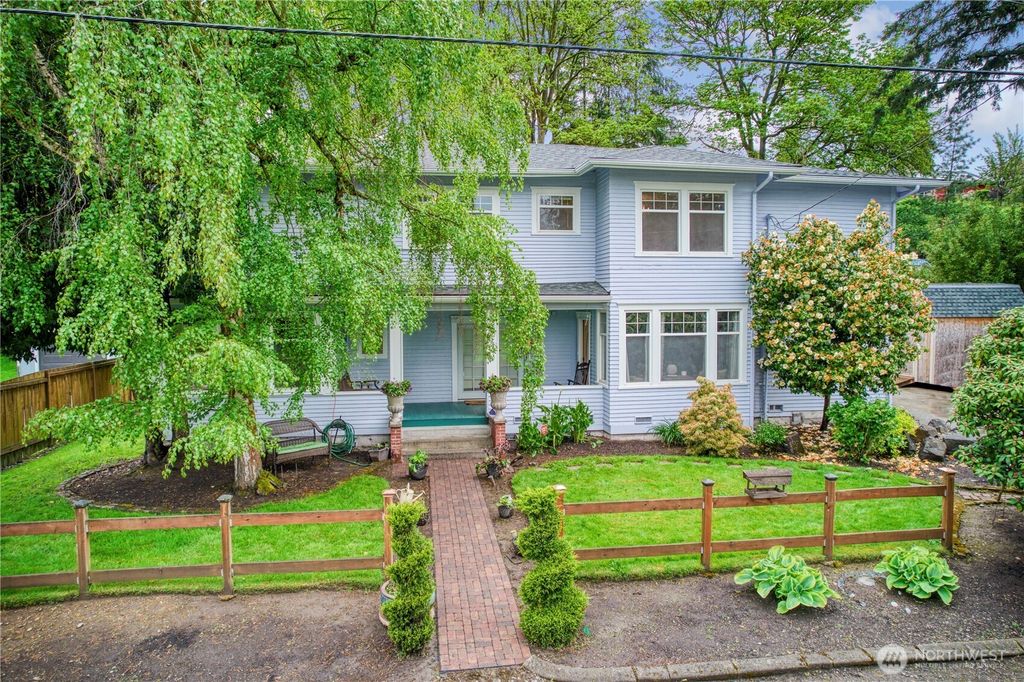Photo of 314 Cedar Avenue, Snohomish, WA 98290 (MLS # 2386584)