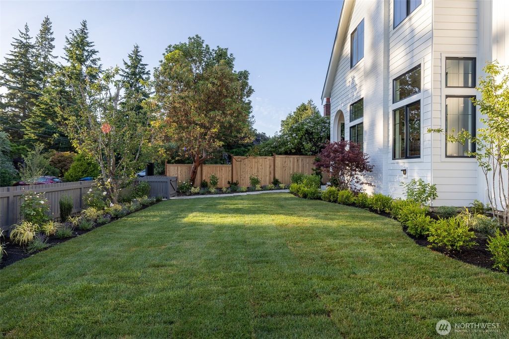 Photo of 12544 2nd Avenue NW, Seattle, WA 98177 (MLS # 2391672)
