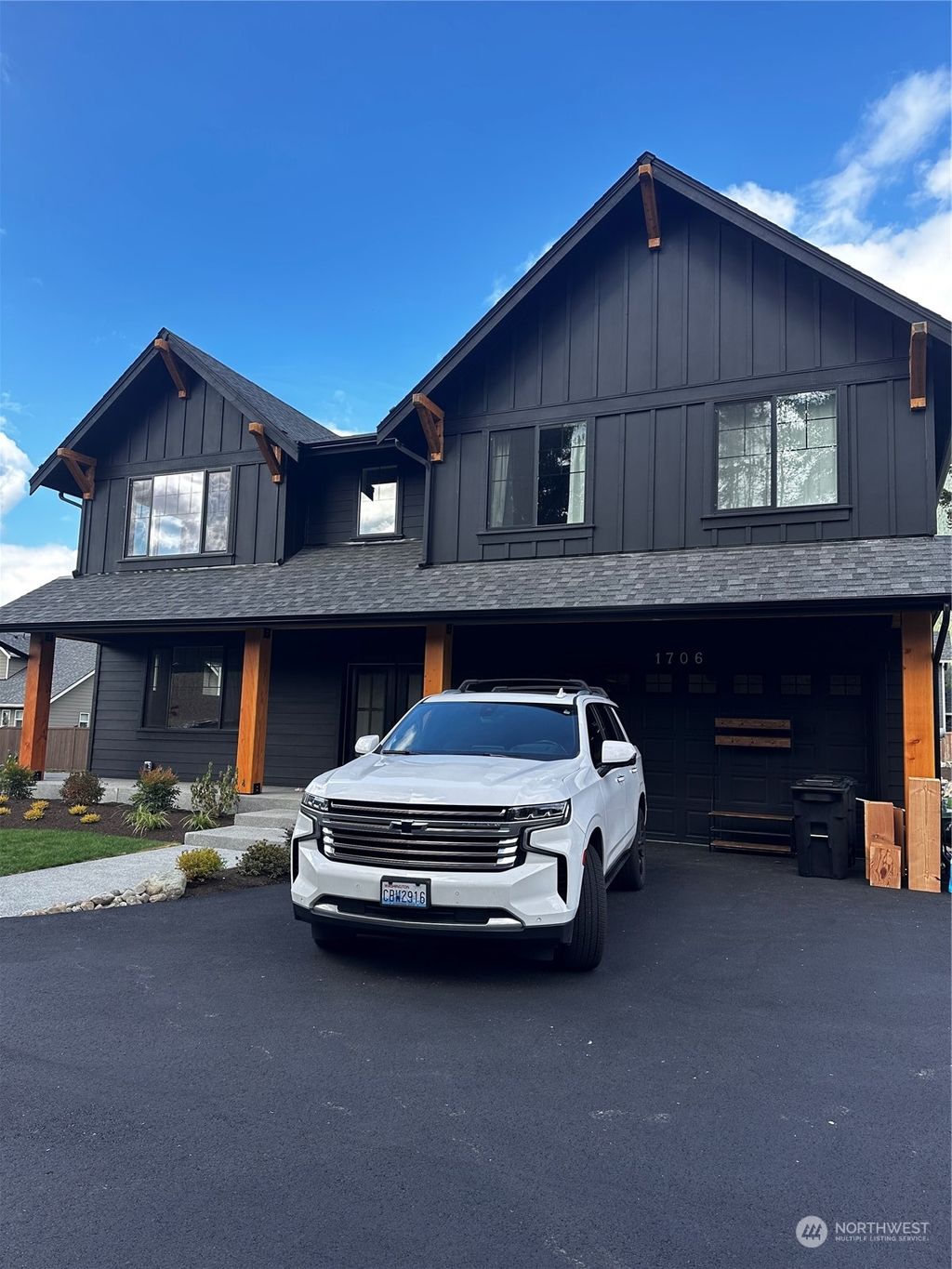 Photo of 1706 Eagles Nest Place SE, North Bend, WA 98045 (MLS # 2297646)