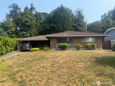 Photo of 628 E Titus Street, Kent, WA 98030 (MLS # 2568552)