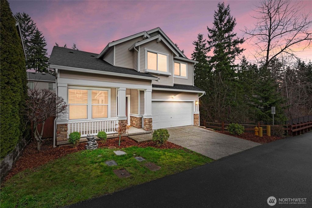 Photo of 419 124TH PL SE Pl, Everett, WA 98208 (MLS # 2468536)